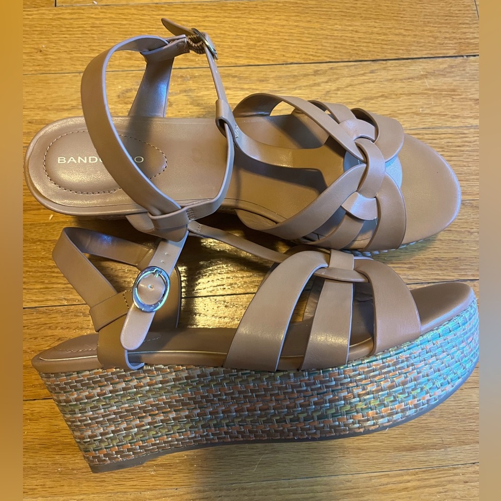 Bandolino sandals